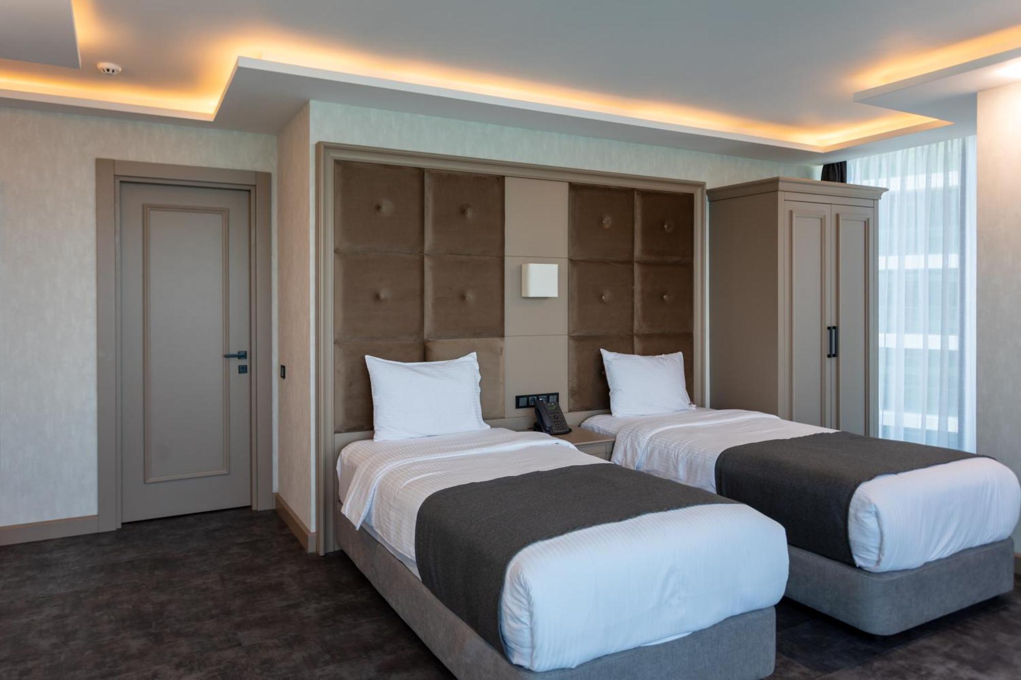 Batumi View Luxury Hotel Екстериор снимка