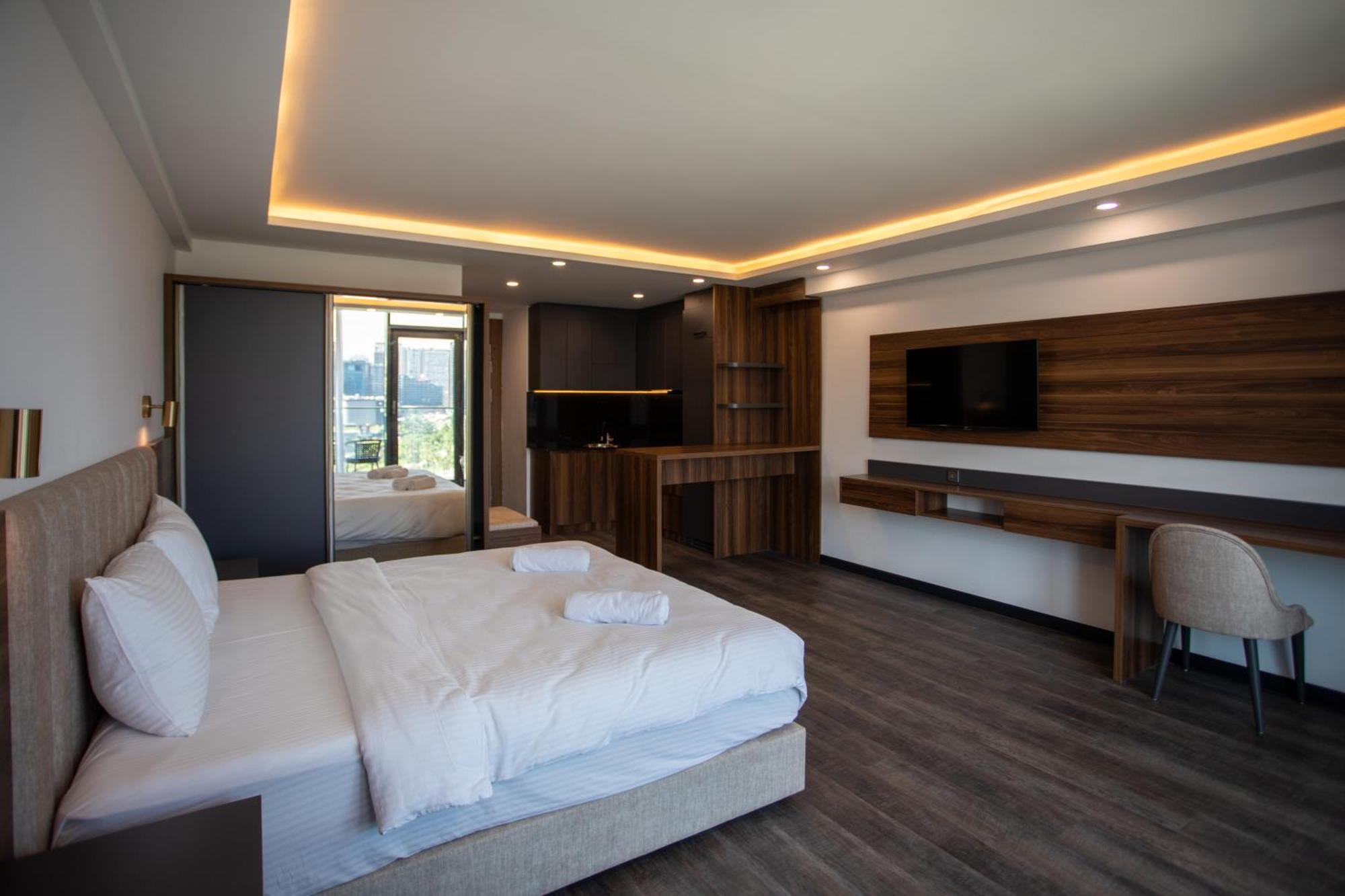Batumi View Luxury Hotel Екстериор снимка