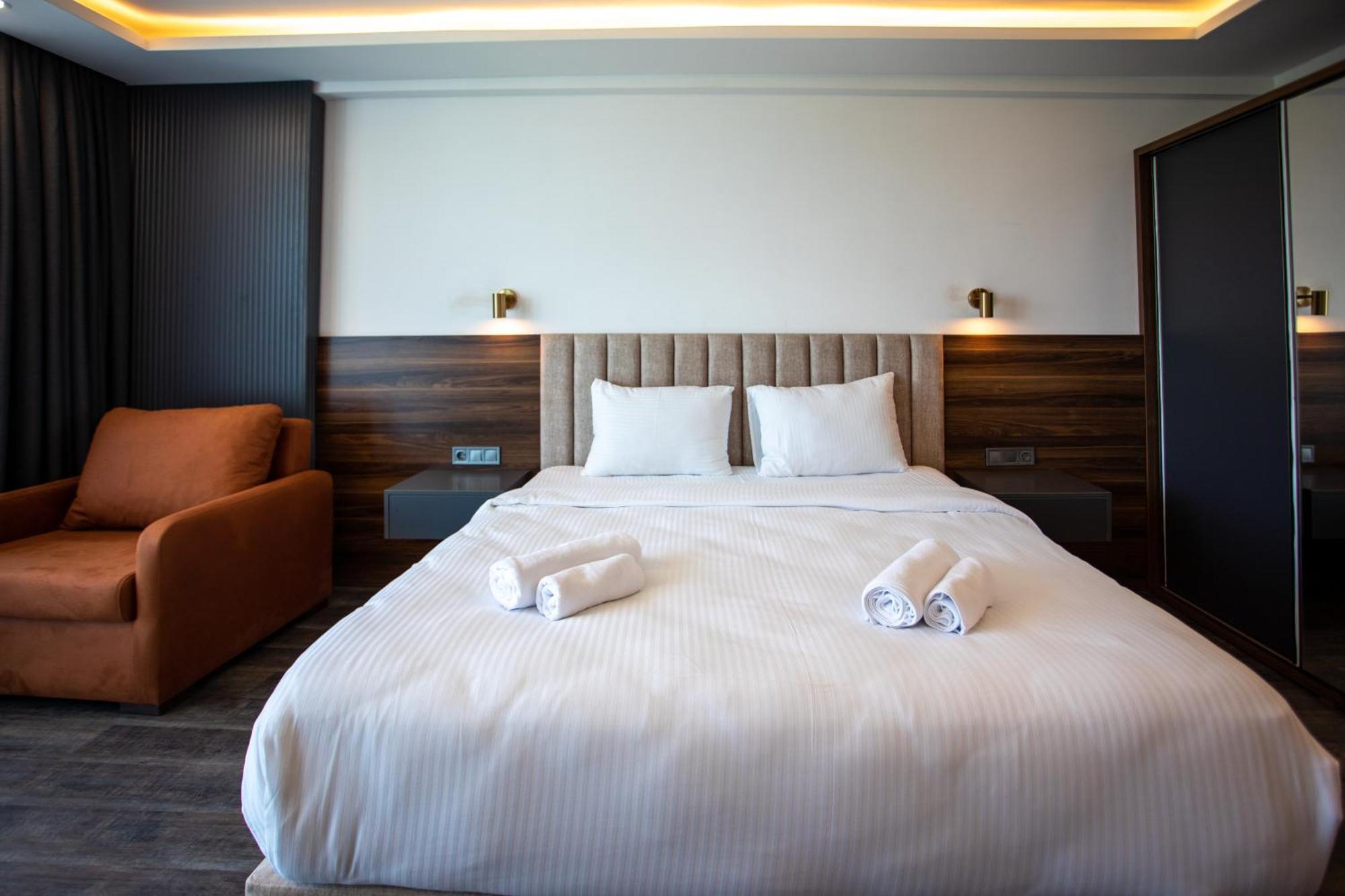 Batumi View Luxury Hotel Екстериор снимка